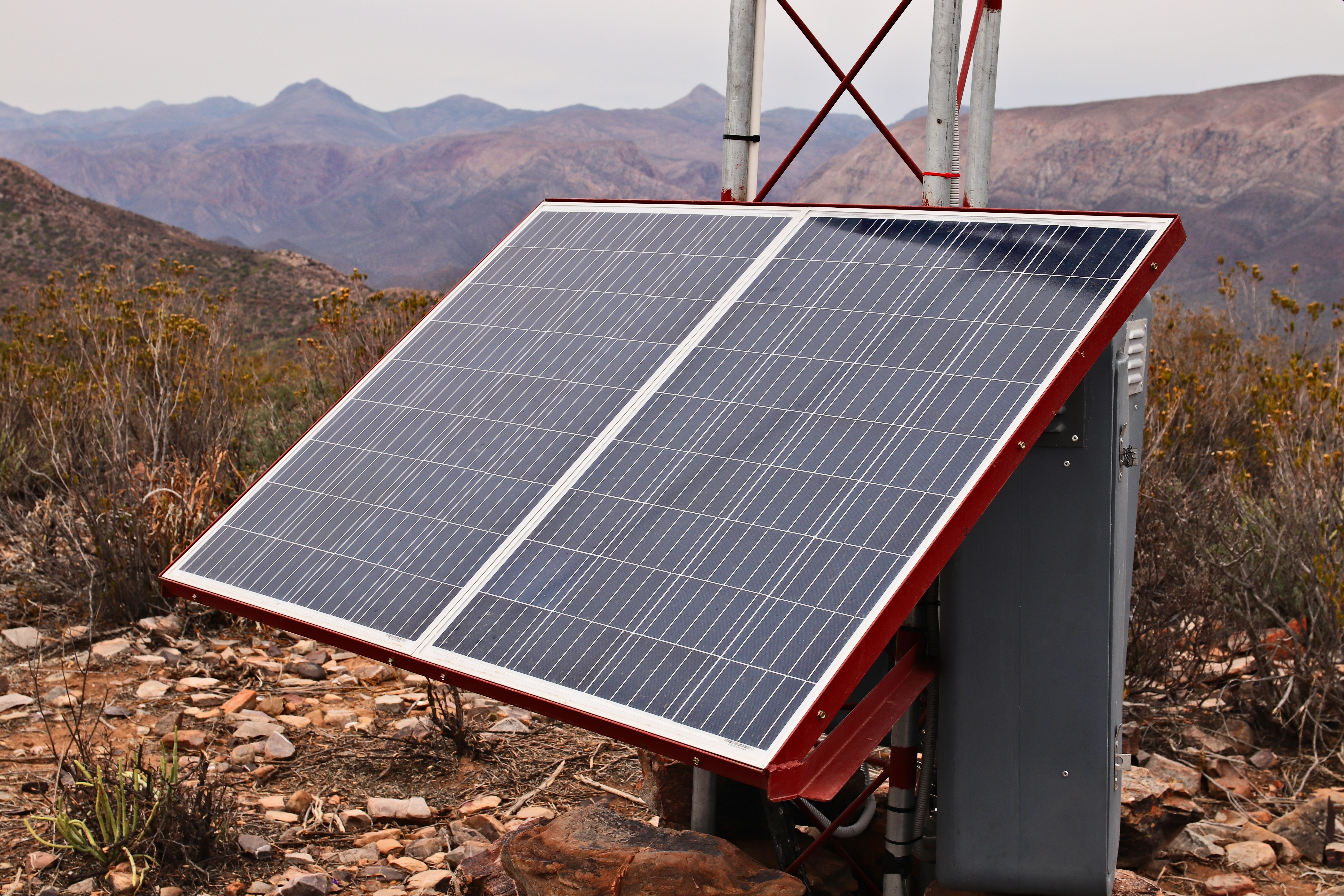 Placas solares para empresa de telecomunicaciones en Sabadell